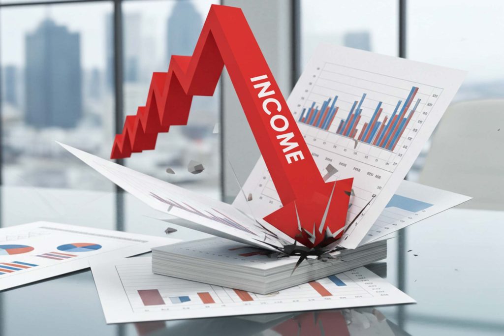 Red income arrow pointing down - Finances dropping